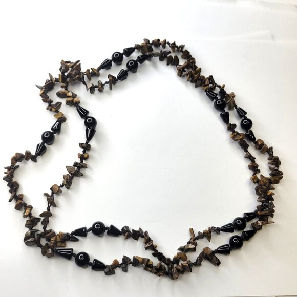 Tigers Eye Small Chips Necklace - Picture 4 of 9